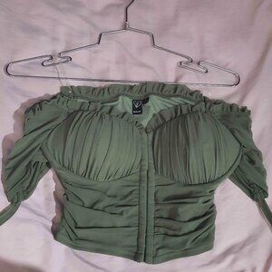 Windsor Hooked In Ruched Crop Top - L